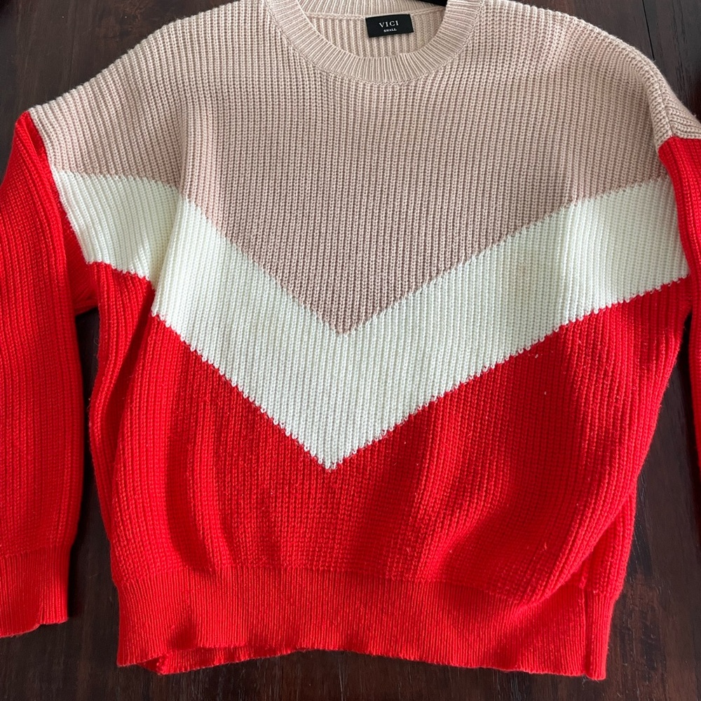 Vibrant Vici Sweater, with blush, white, and red - Picture 2 of 2